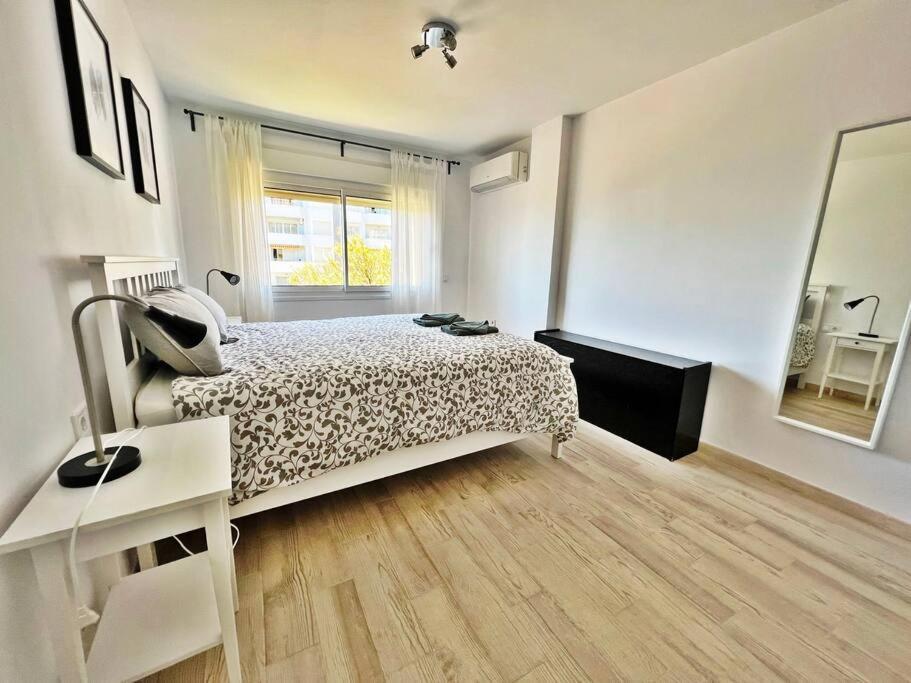 Primera Linea De Playa Nuevo Y Luminoso Apartament *