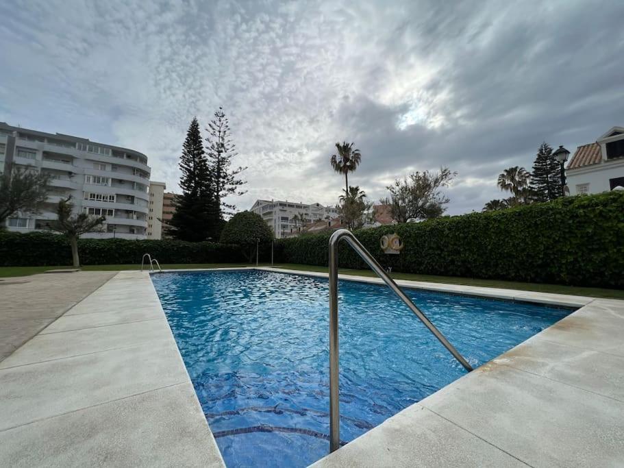 Primera Linea De Playa Nuevo Y Luminoso Apartament Fuengirola